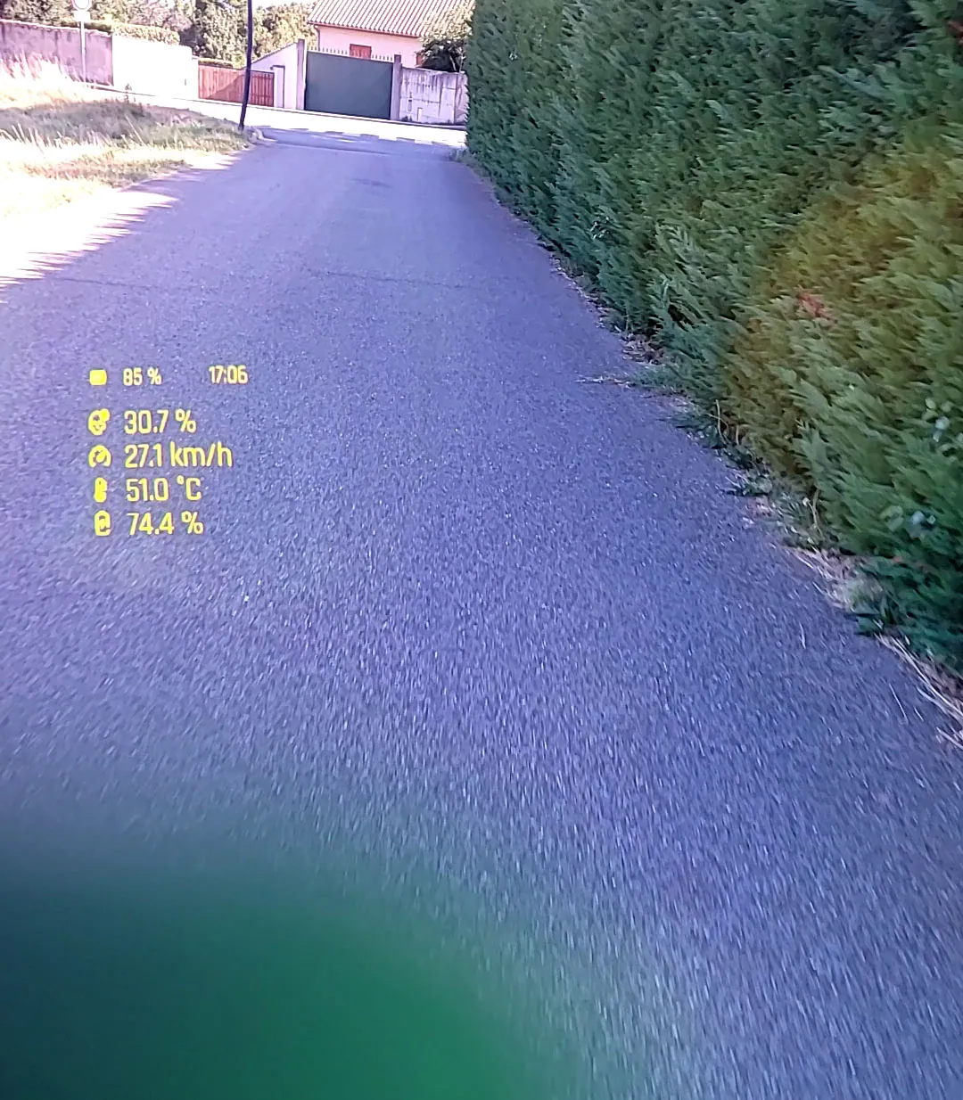 WheelDash racing view on ENGO glasses: PWM bar and percentage with speed